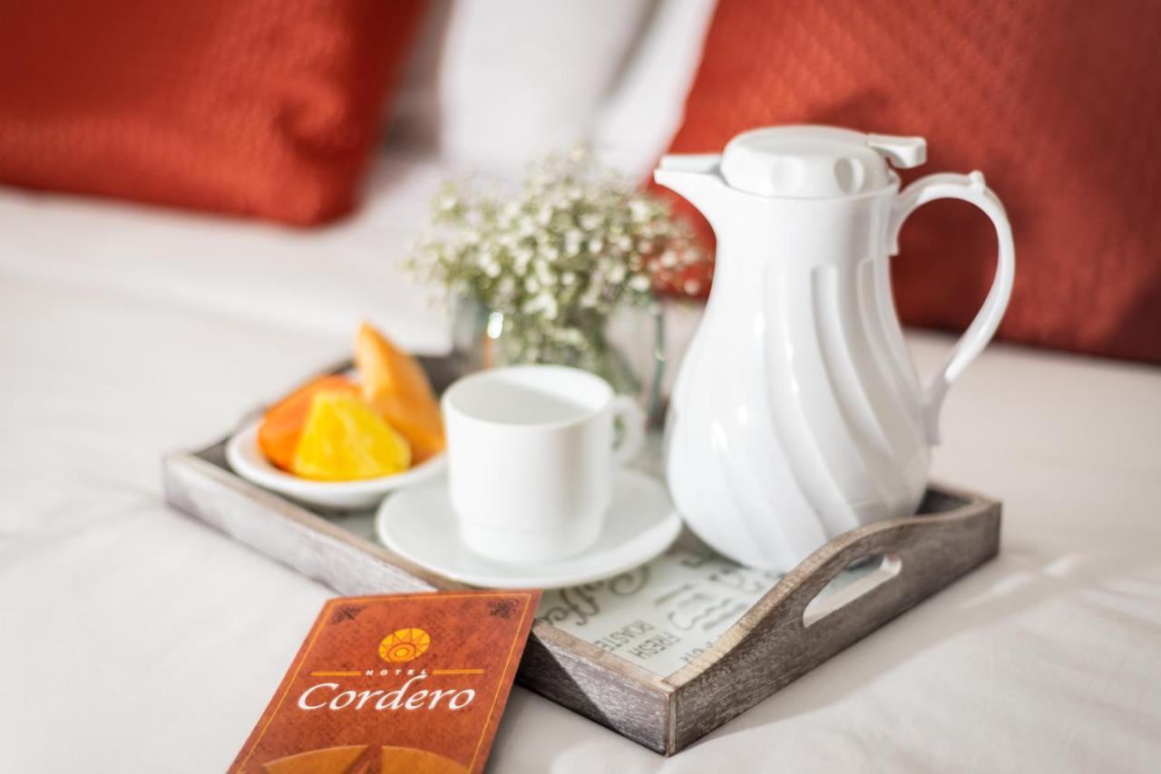 Hotel Cordero Cuenca Buitenkant foto