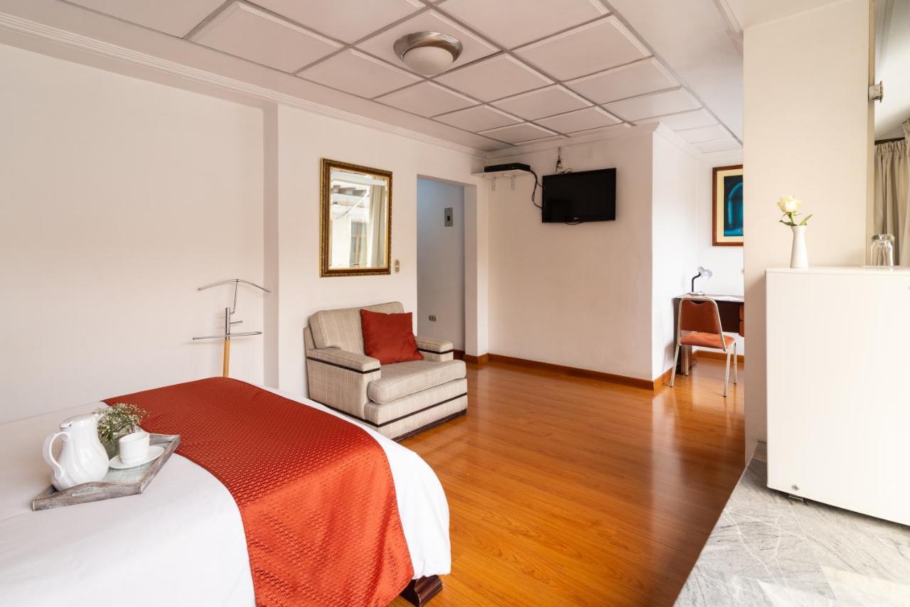Hotel Cordero Cuenca Buitenkant foto