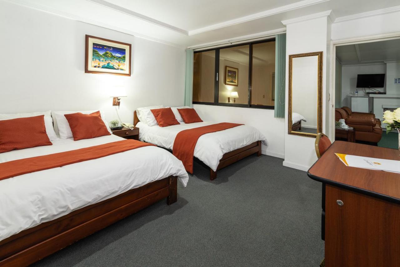 Hotel Cordero Cuenca Buitenkant foto