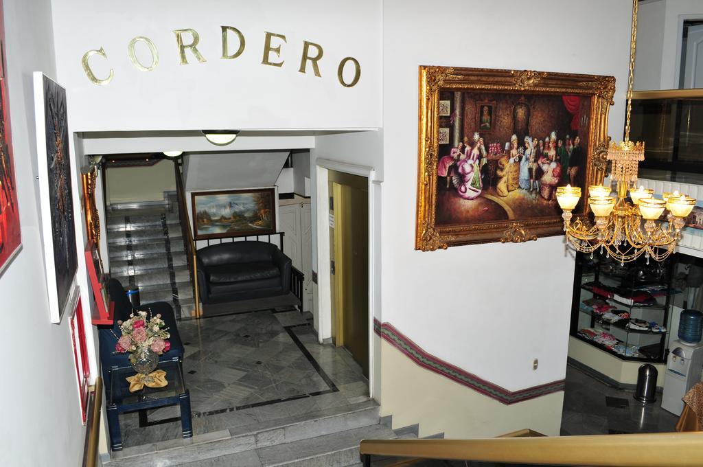 Hotel Cordero Cuenca Buitenkant foto