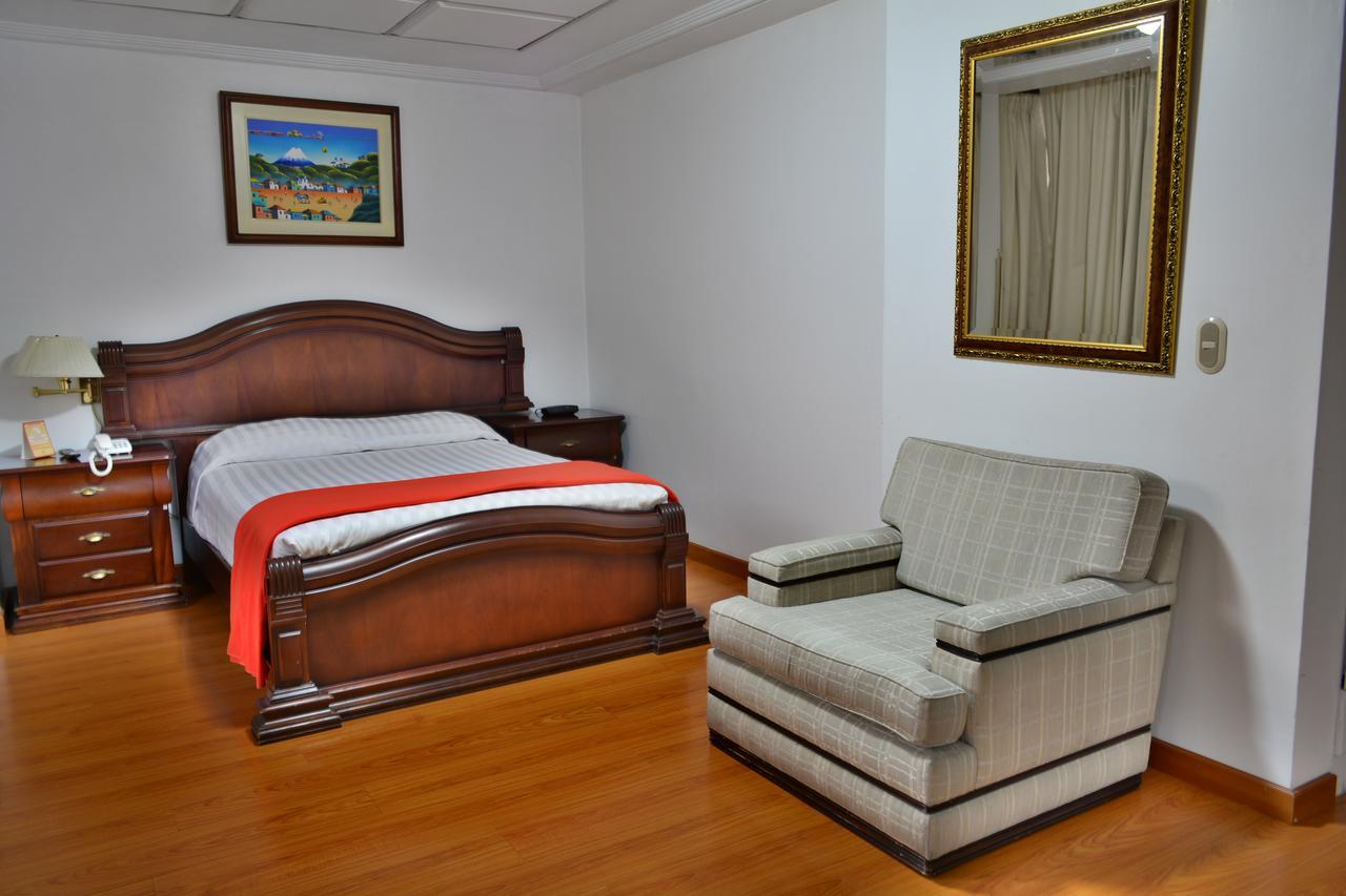Hotel Cordero Cuenca Buitenkant foto